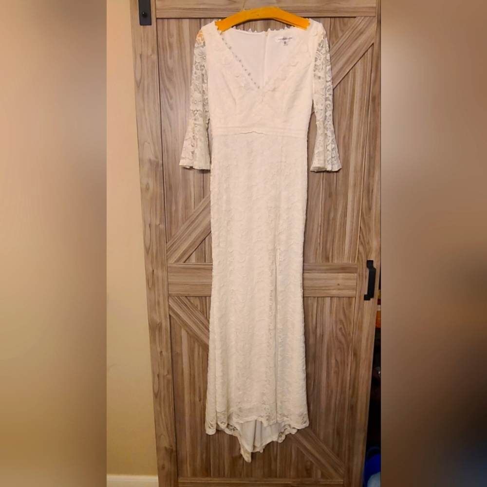 Off-white lace wedding dress